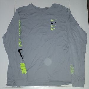 Nike Gray Long Sleeve Men's Shirt